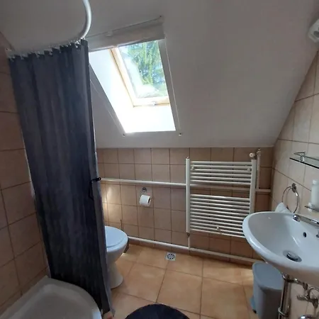 Hertelendi Vendeghaz Vakantiehuis *